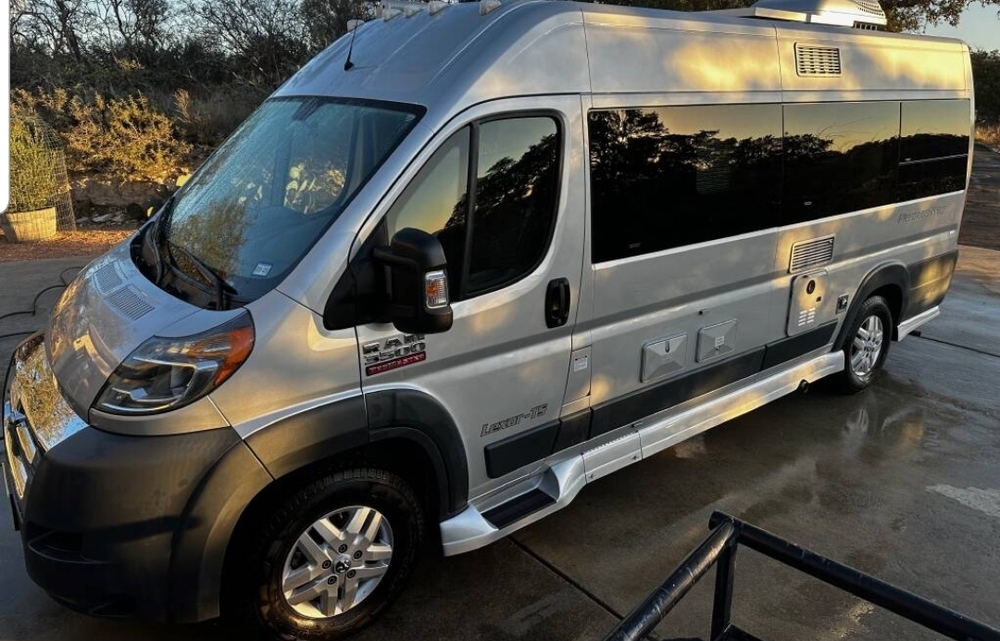 Photo of Rv