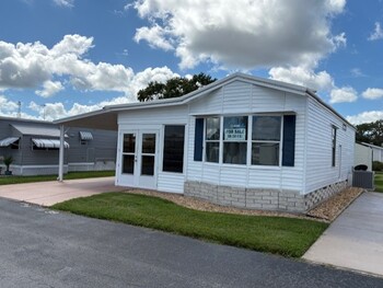 Thumbnail of mobile home