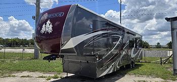 Thumbnail of RV