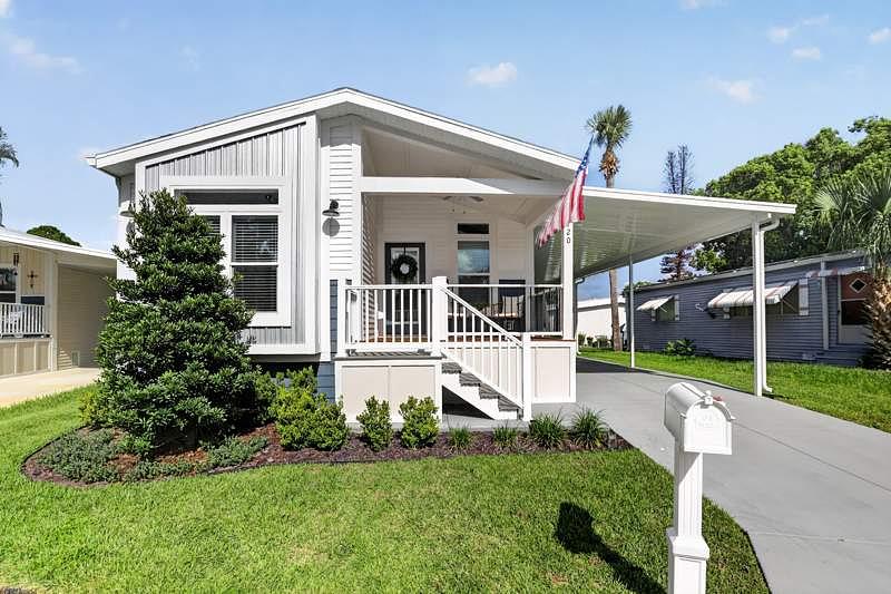 Photo of Mobile Home