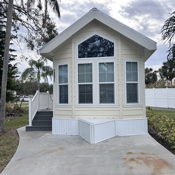 Thumbnail of mobile home