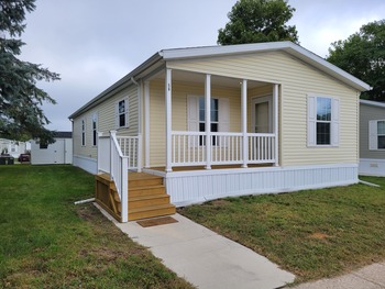 Thumbnail of mobile home
