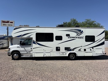 Thumbnail of RV