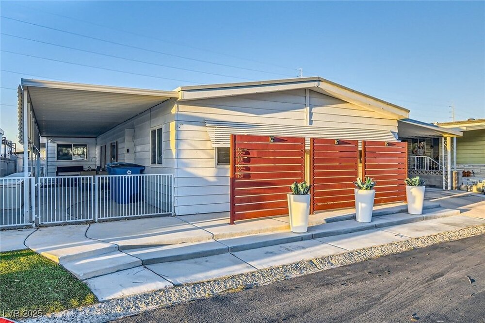 Photo of Mobile Home