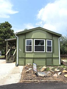 Photo of FOR SALE 2-BEDROOM, 2-BATHS MANUFACTURED HOME IN GOLDEN, CO.
