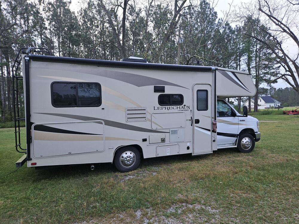 Photo of Rv