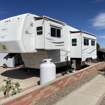 Thumbnail of RV