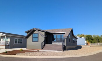 Thumbnail of mobile home