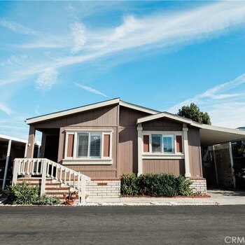 Thumbnail of mobile home
