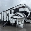 RV for Sale: 2021 VALOR 40V13