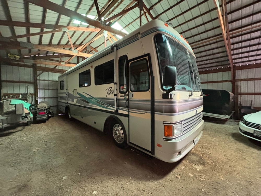 Photo of Rv