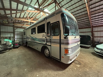 Thumbnail of RV