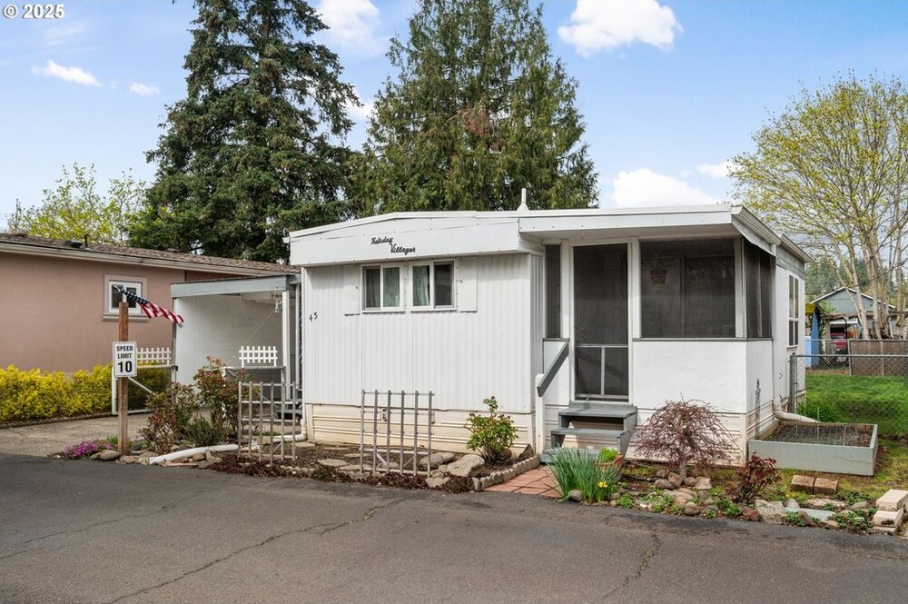 Photo of Mobile Home