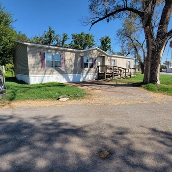 Thumbnail of mobile home