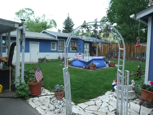 Court Yard & garage