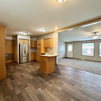 Thumbnail of mobile home
