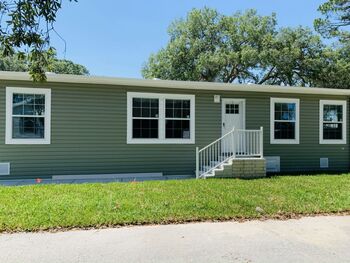 Thumbnail of mobile home