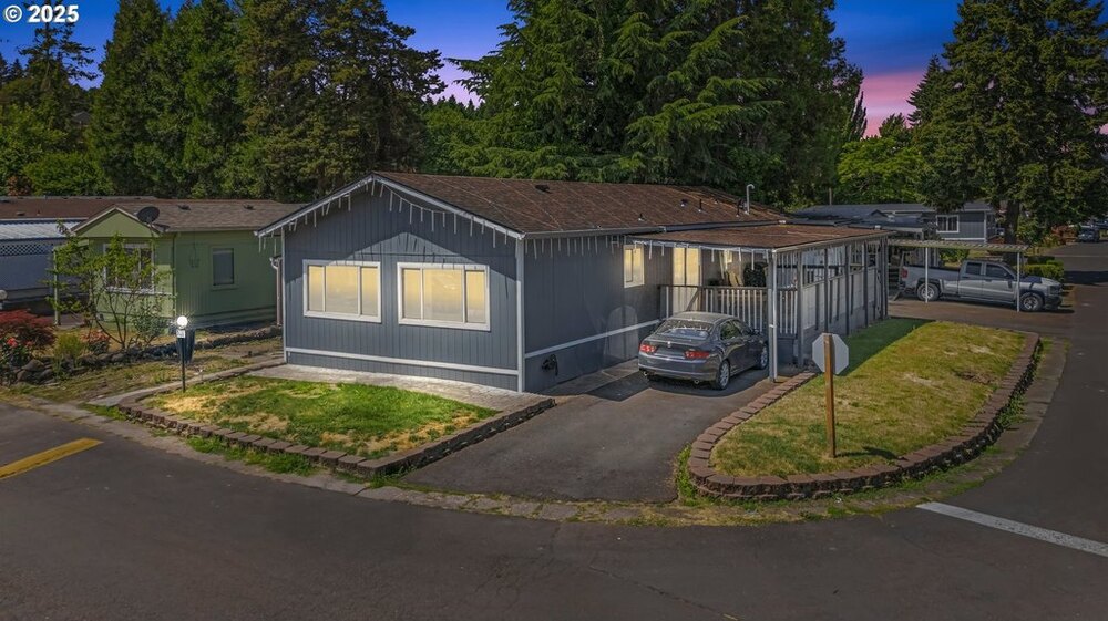 Photo of Mobile Home