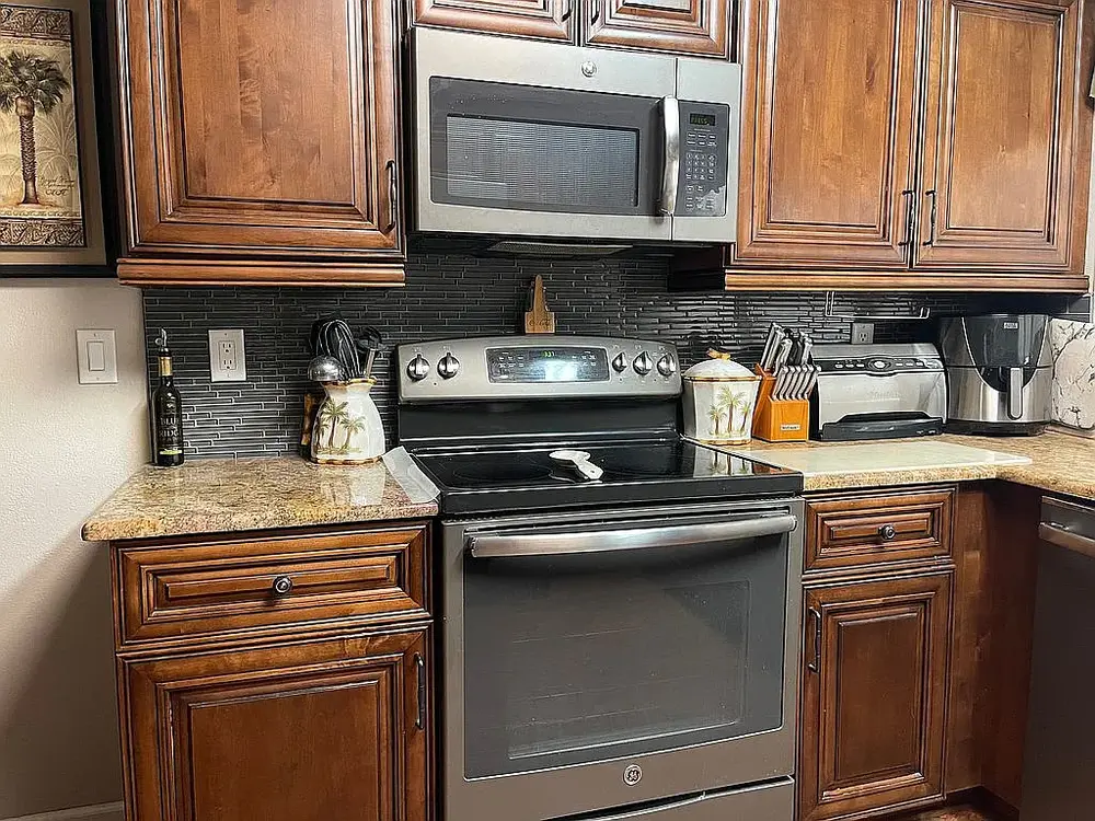 Strawberry Ridge Village