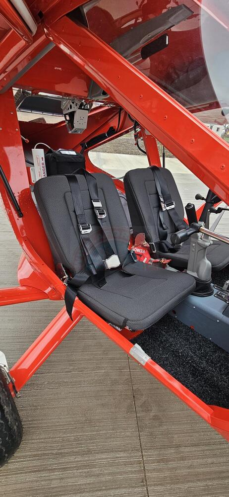 f8e885fe-51eb-11f0-87ea-b4e35605155b