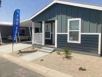 Thumbnail of mobile home