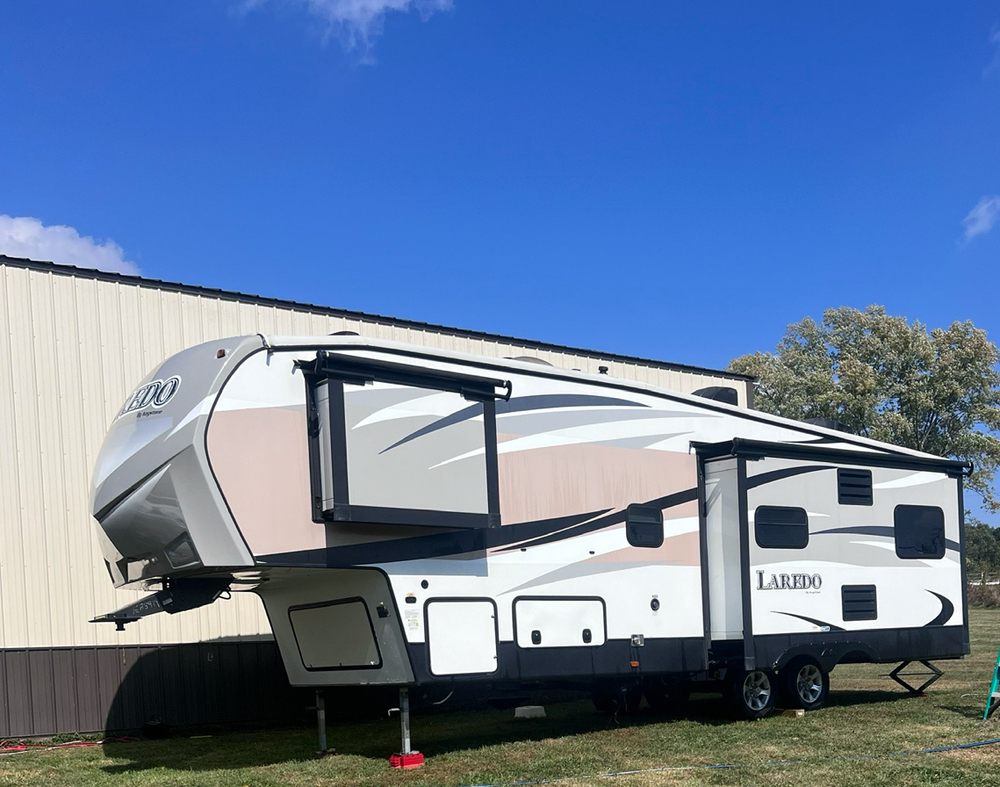 Photo of Rv