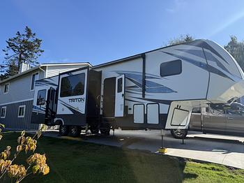 Photo of Rv