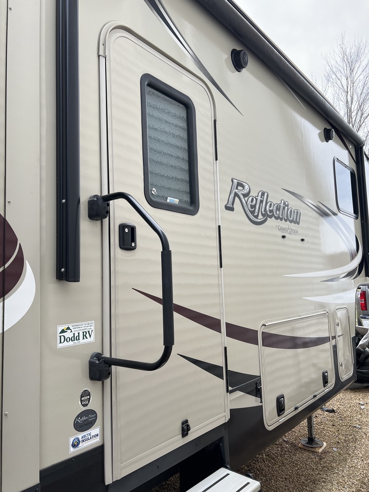 Photo of Rv