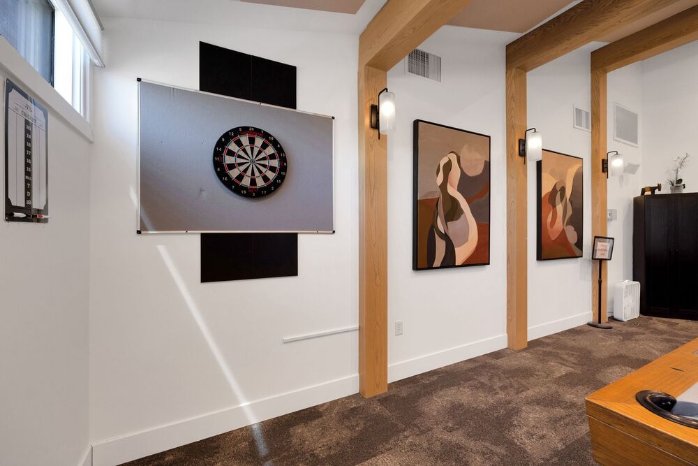 86 3300 E Broadway Rd Mesa AZ 85204 USA Others 2T6A0145