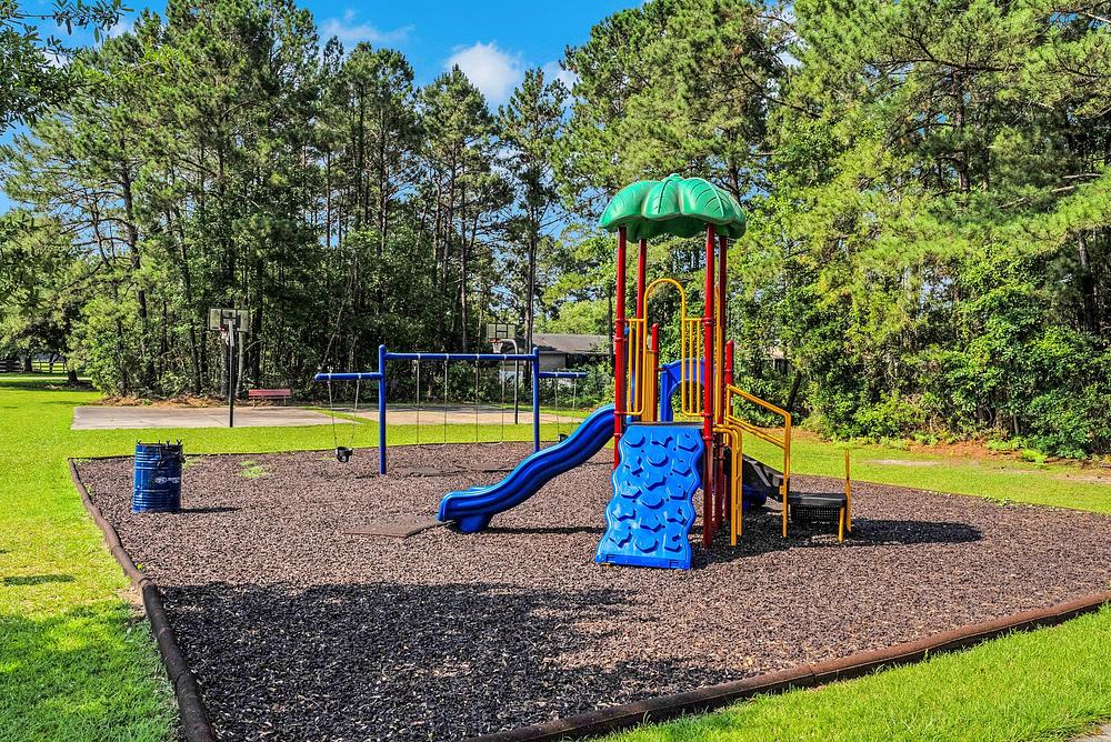 25 903 Old Magnolia Dr Conway SC 29526 USA Exterior DSC01988 (2)