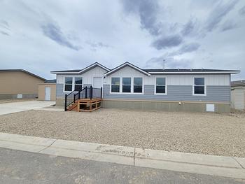 Thumbnail of mobile home