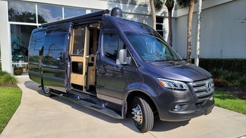 Thumbnail of RV