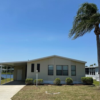 Thumbnail of mobile home