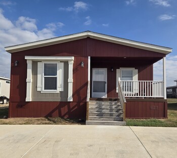 Thumbnail of mobile home