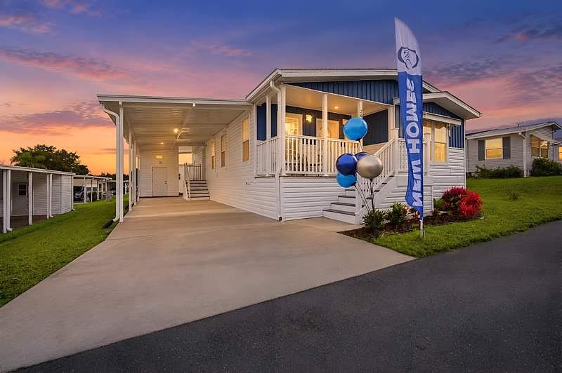Photo of Mobile Home