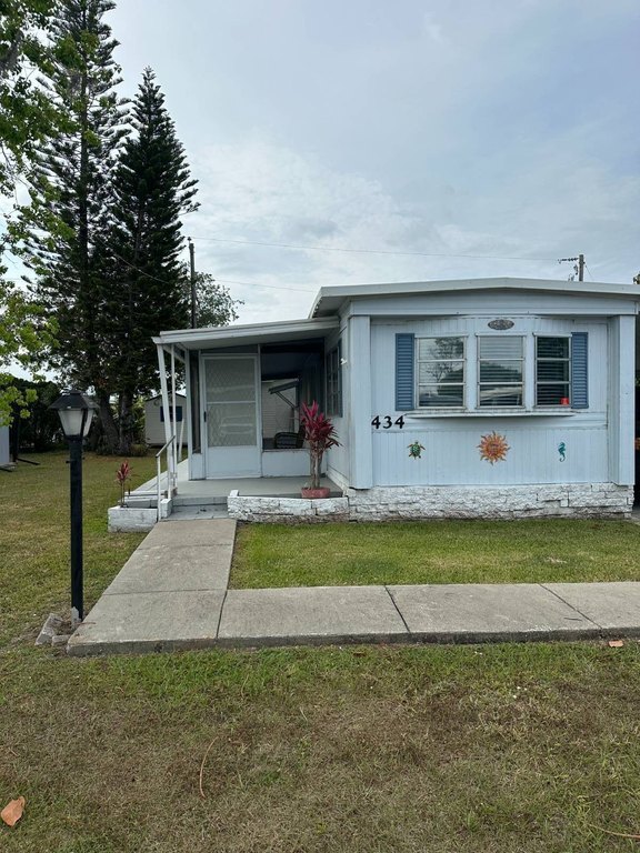 Photo of Mobile Home