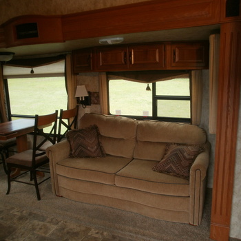 Thumbnail of RV