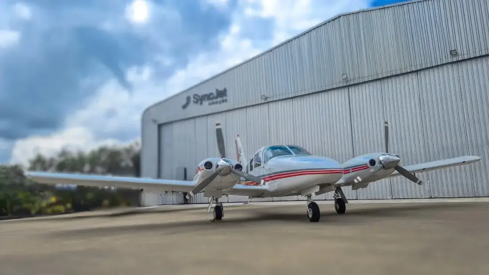 7690/neiva-piper-emb-810c-seneca-ii-1980-flightmarket-id-7690-41140.webp