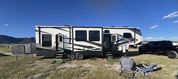 Thumbnail of RV