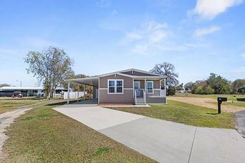 Thumbnail of mobile home