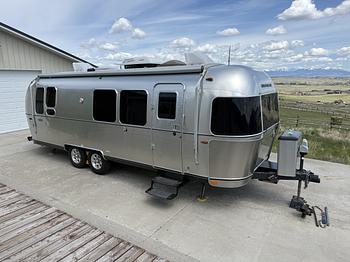 Thumbnail of RV