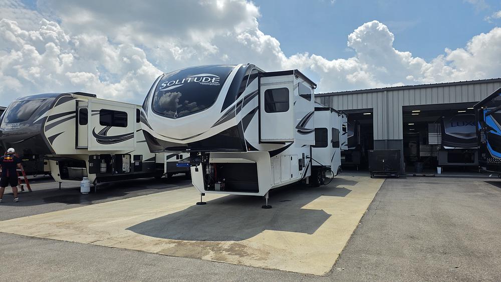 Photo of Rv