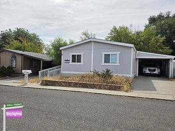 Thumbnail of mobile home