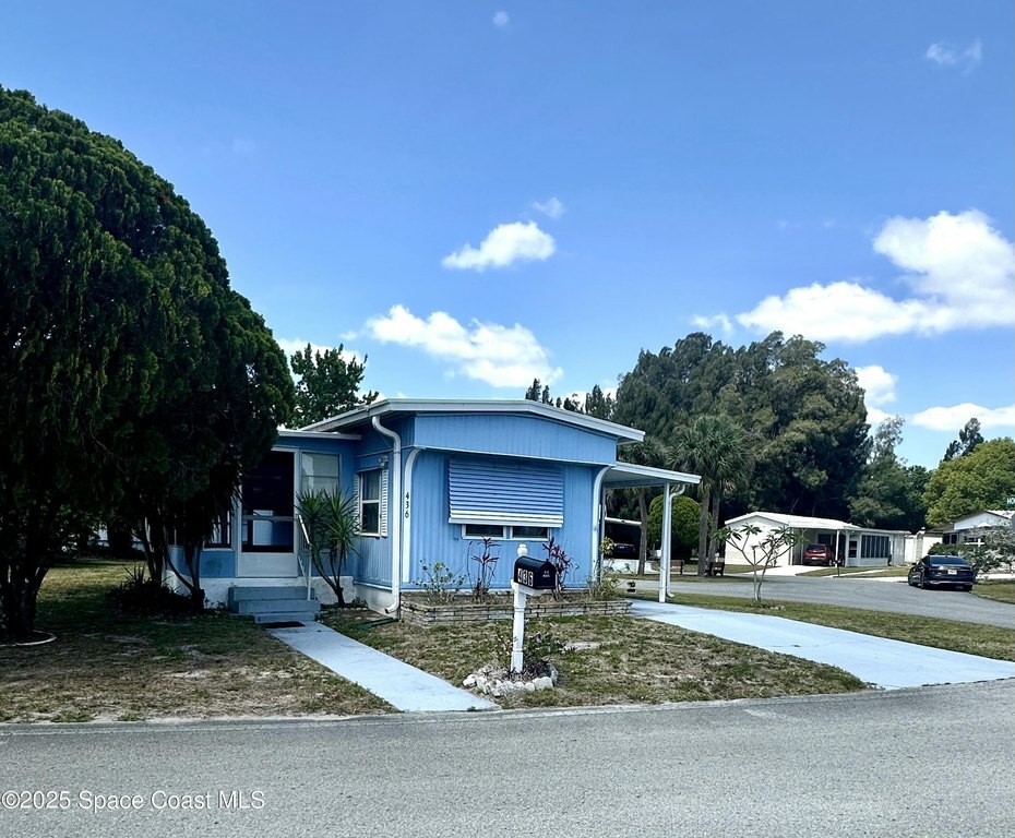 Photo of Mobile Home
