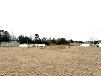 Photo of Incredibly Nice Rental Lot in Effingham! Pair with a New Home!