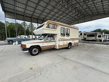 Thumbnail of RV