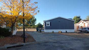 Thumbnail of mobile home