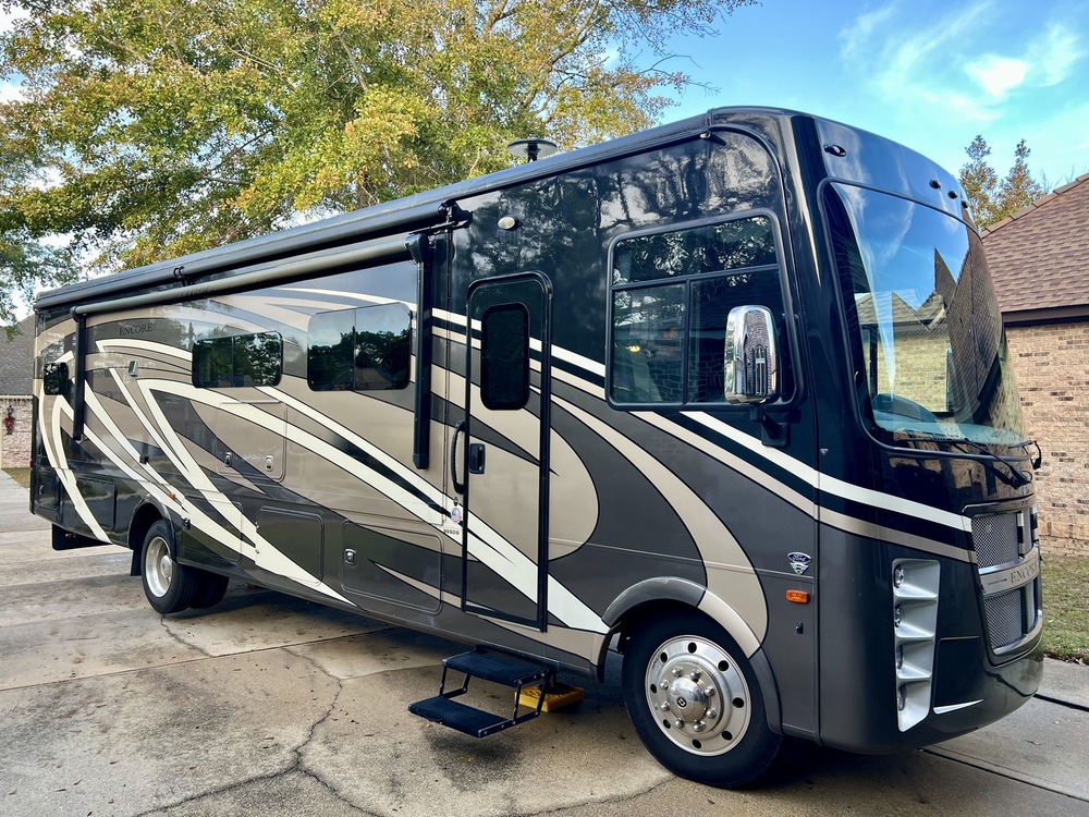 Photo of Rv