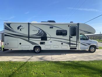 Thumbnail of RV