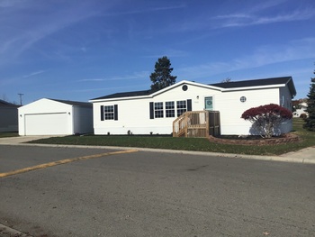 Thumbnail of mobile home